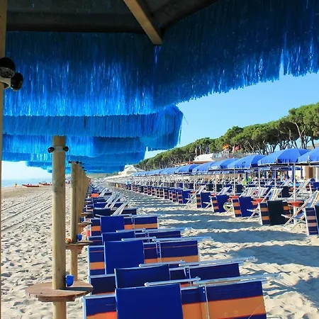 Iride Vacanza * Пинето